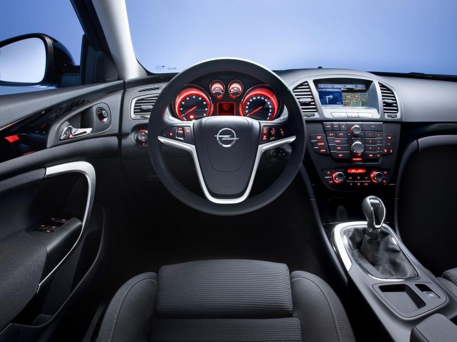  Opel Insignia Sports Tourer 2008 года  (фото 10 из 127)